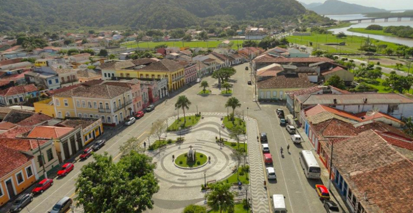 Vista do centro de Iguape