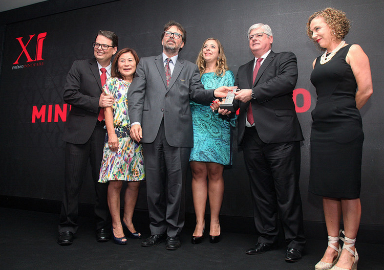 Promotores do MP-SP recebem o Prêmio Innovare 2014 (Foto: instituto Innovare)
